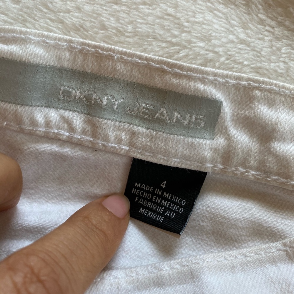 Cute white skinny jeans, DKNY, sz 4 - Picture 6 of 8
